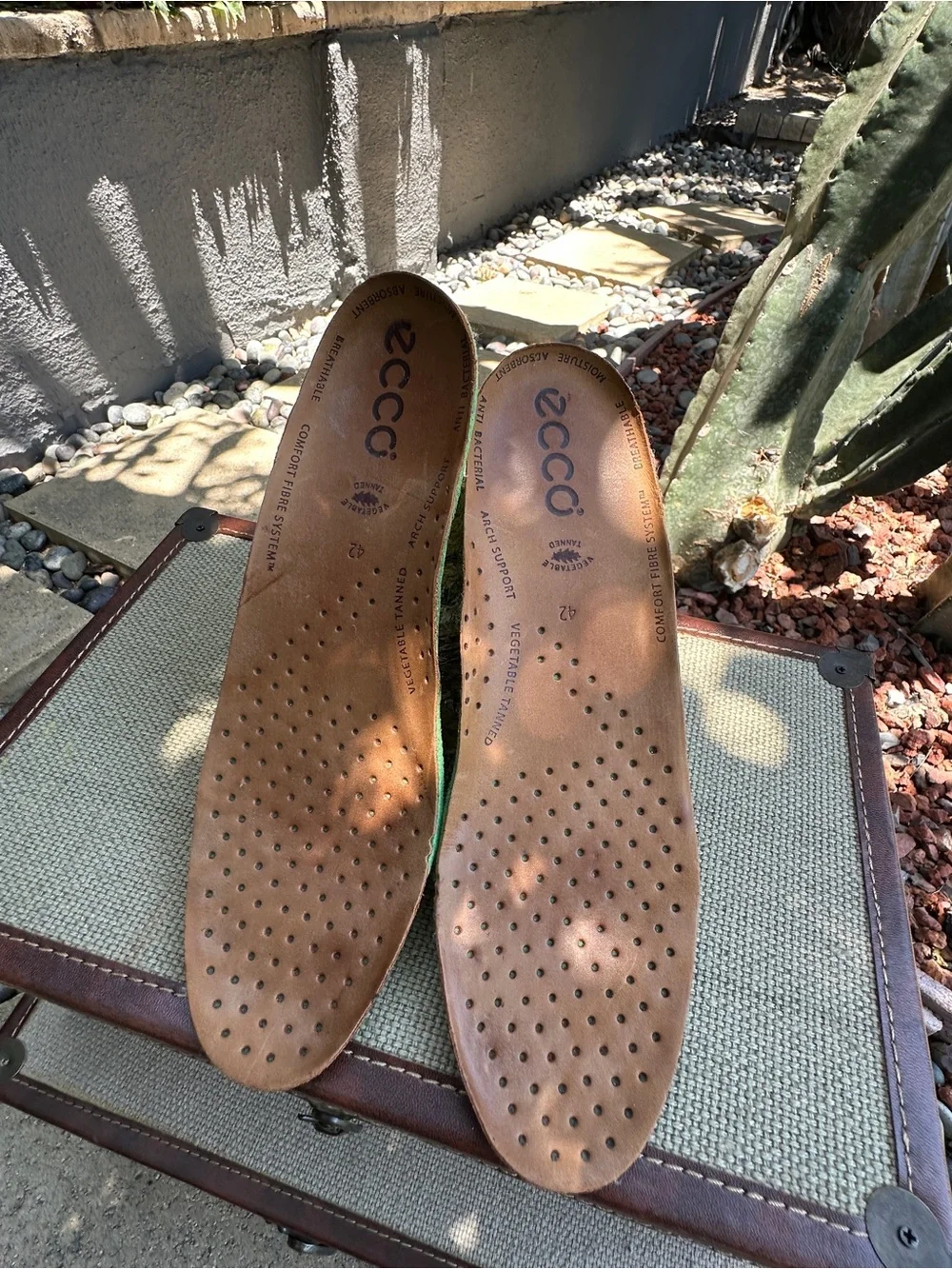 ECCO Men’s ‘Cross’ Brown Leather Casual Lace-Up Shoes.  Size 42.